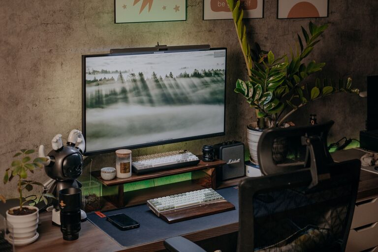 Tips for Creating a Cozy and Inviting Home Workspace